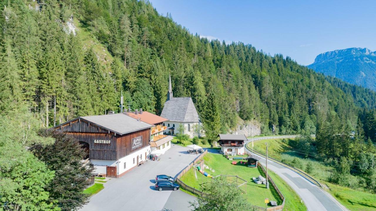Gasthof St. Adolari Sankt Ulrich am Pillersee Exterior photo