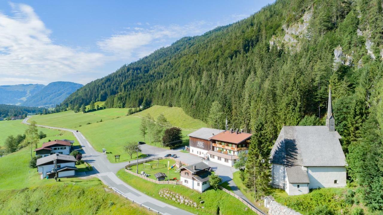 Gasthof St. Adolari Sankt Ulrich am Pillersee Exterior photo